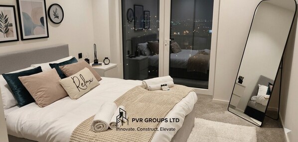 1 chambre, fer et planche Ă repasser, Wi-Fi gratuit, draps fournis