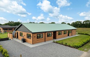 Exterior - Nice home in Hadsund with sauna (Hadsund)