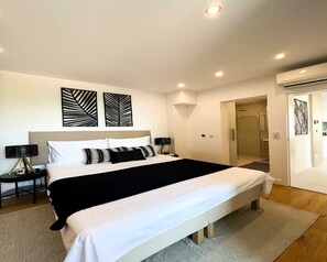 2 bedrooms, iron/ironing board, travel cot, free WiFi