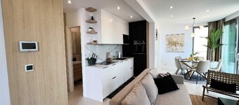 Sea View Apartment Omiš | 2BR & Balcony