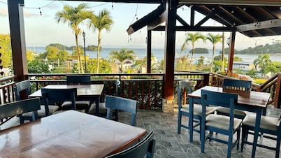 Hotel & Restaurant Chino 飯店
