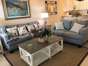 Condo, Multiple Beds (Pavilion Palms 205B) | Living area
