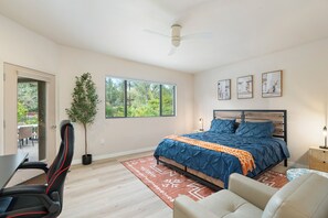 5 bedrooms, desk, iron/ironing board, free WiFi - Villa Dom Pérignon, Sedona - Game room, Badminton, BBQ, Firepit, Hosts 20 guests (Sedona)