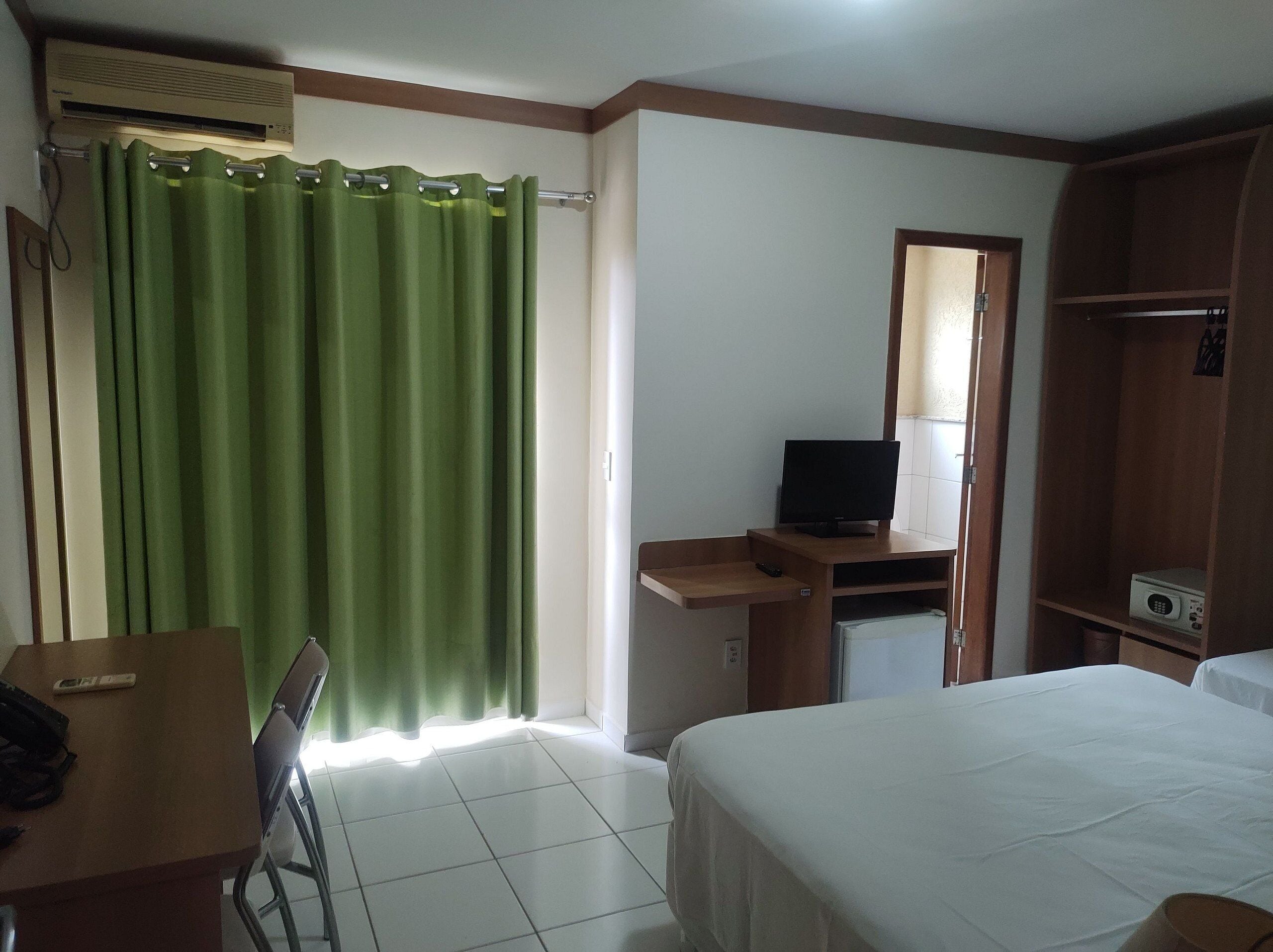 Basic Suite | Blackout drapes, free WiFi, bed sheets
