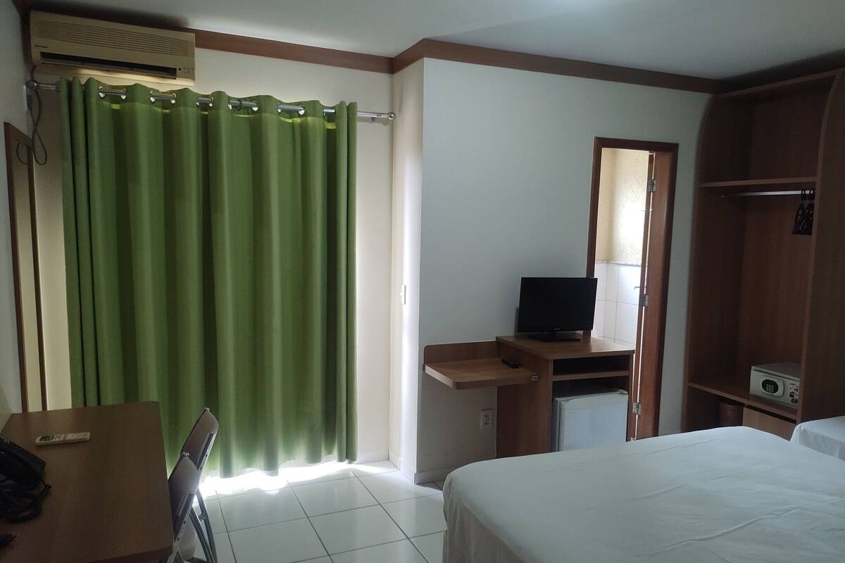 Suite | Blackout curtains, free WiFi, bed sheets