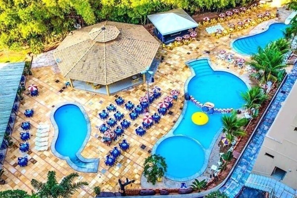 2 indoor pools, 9 outdoor pools, pool umbrellas, sun loungers