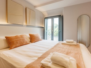 2 Schlafzimmer, Bügeleisen/Bügelbrett, Internetzugang, Bettwäsche