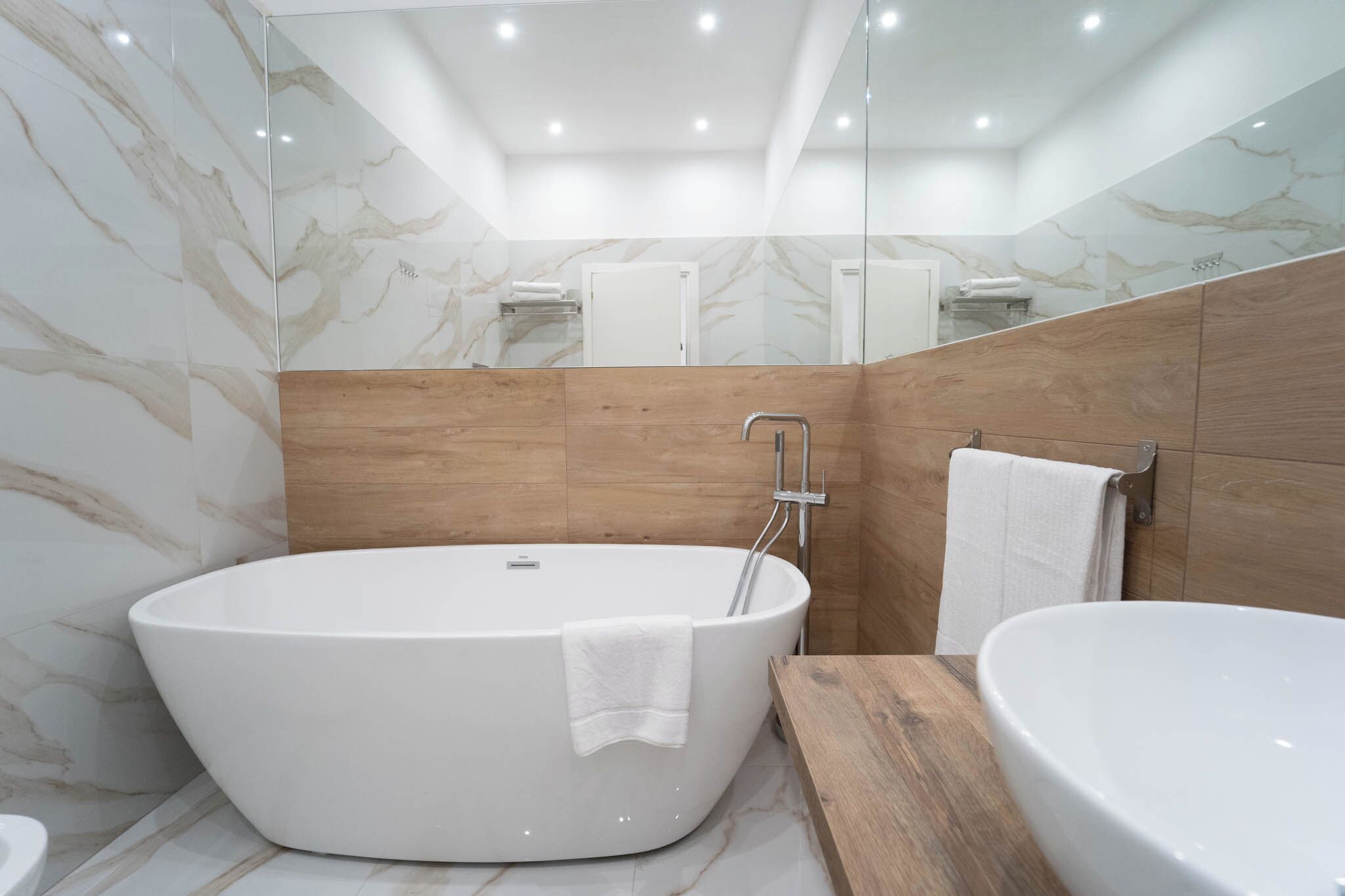 Suite, City View | Bathroom