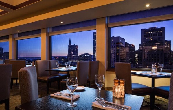 Breakfast and dinner served, American cuisine - Marines Memorial Club & Hotel  (San Francisco)