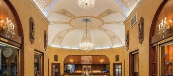 Marines Memorial Club & Hotel 