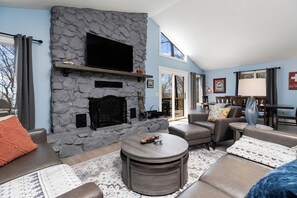 TV connectée, cheminée