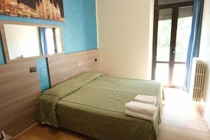 Room - Milan Hostel (Milan)