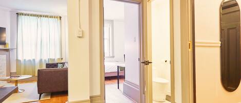 3 bedrooms, iron/ironing board, WiFi