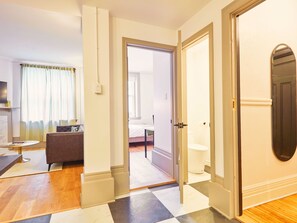 3 عدّة غرف نوم ومكواة/لوح كي وواي فاي