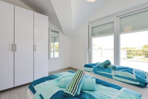 1 chambre, fer et planche à repasser, Wi-Fi, draps fournis
