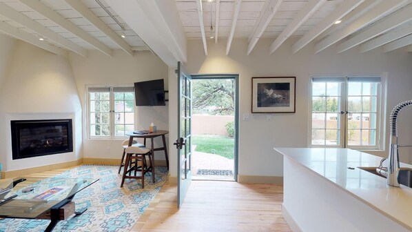 Interior - Delgado B-2: Just one block from Canyon Road! (Santa Fe)