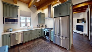 Fridge, microwave, oven, stovetop - Delgado C1 | Historic 1 Bedroom Santa Fe Adobe Retreat (Santa Fe)