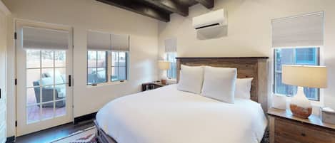1 bedroom, iron/ironing board, travel crib, WiFi