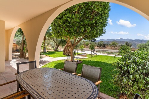 Guest House 'Casita Nube' with Mountain View, Wi-Fi and Air Conditioning