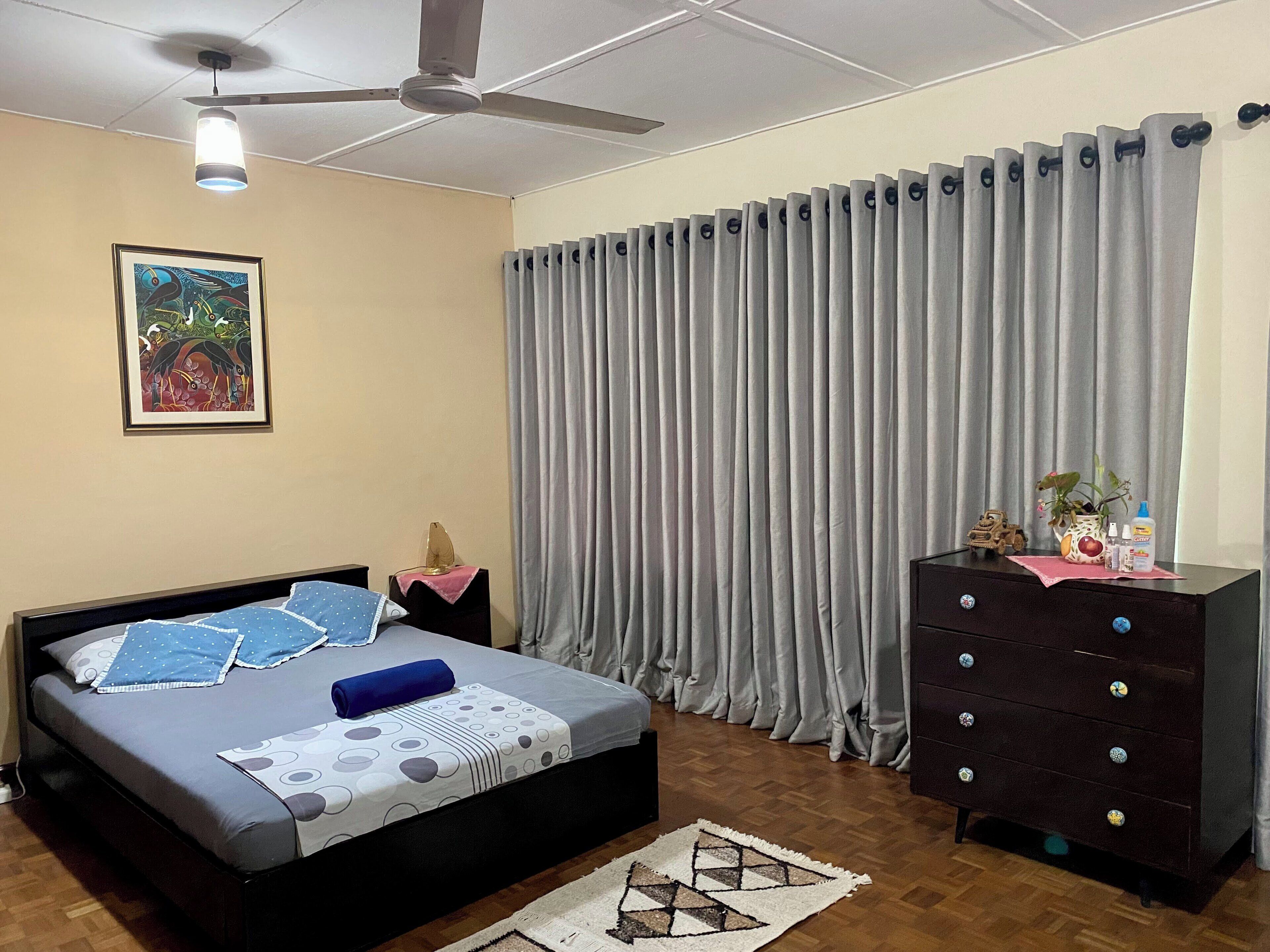 3 間睡房、熨斗/熨衫板、Wi-Fi、床單