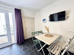 Dining - Maisonnette tout confort - Vue mer - Piscine (Guidel)