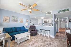 Living area - Laguna Reef Getaway Unit 127 (Rockport)