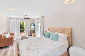 4 chambres, fer et planche à repasser, Wi-Fi, draps fournis