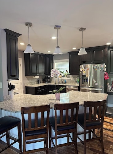 Mountain Retreat with Pool, Spa and Pond nestled on 15 acres!  Sleeps up to 14!