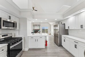 Microwave, oven, stovetop, dishwasher