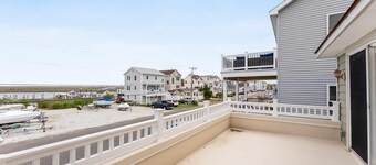 Charming newly updated home in Avalon with endless views of bay and sunset