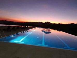 Piscina externa