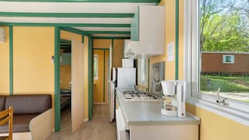 Réfrigérateur, micro-ondes, plaque de cuisson, lave-vaisselle