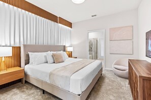 7 Schlafzimmer, Bügeleisen/Bügelbrett, Reisekinderbett, WLAN