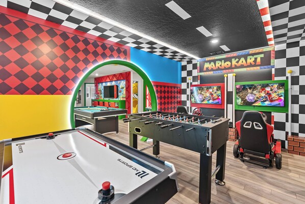 Spielezimmer