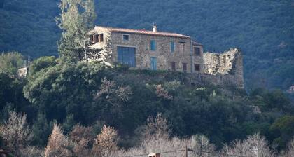 Ferienwohnung 'La Petite Colline À Céret' mit Bergblick, privater Terrasse und Wi-Fi