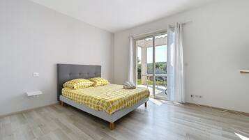 4 chambres, bureau, fer et planche à repasser, Wi-Fi gratuit