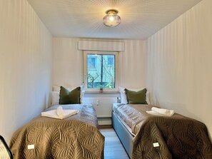 2 Schlafzimmer, Bügeleisen/Bügelbrett, Reisekinderbett, kostenloses WLAN