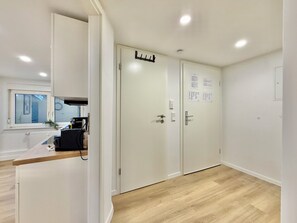 Interior - 5-7 persons, Wifi, terrace, new, near Nordpark and supermarkets BIELEFELD (Bielefeld)