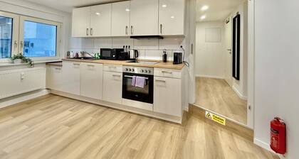 5-7 Personen, Wifi, Terrasse, Neu, Nähe Nordpark und Supermärkte BIELEFELD