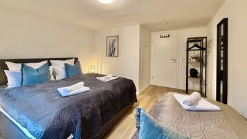 2 Schlafzimmer, Bügeleisen/Bügelbrett, Reisekinderbett, kostenloses WLAN