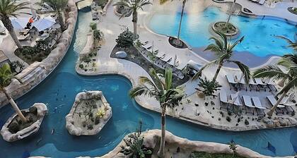 Escape to Luxury: Exclusive 2-Bedroom Resort Retreat on Cabo's Stunning Shores