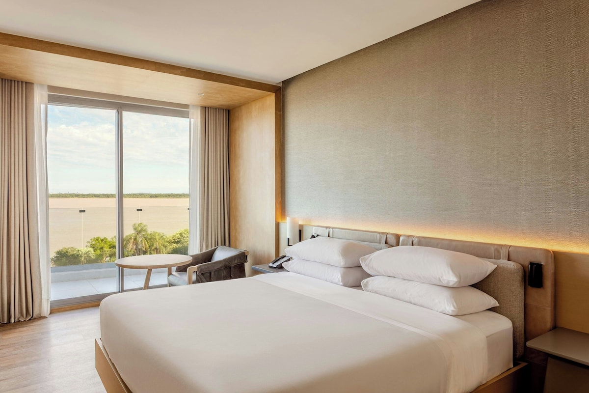 Premium-Suite, 1 Schlafzimmer, Flussblick