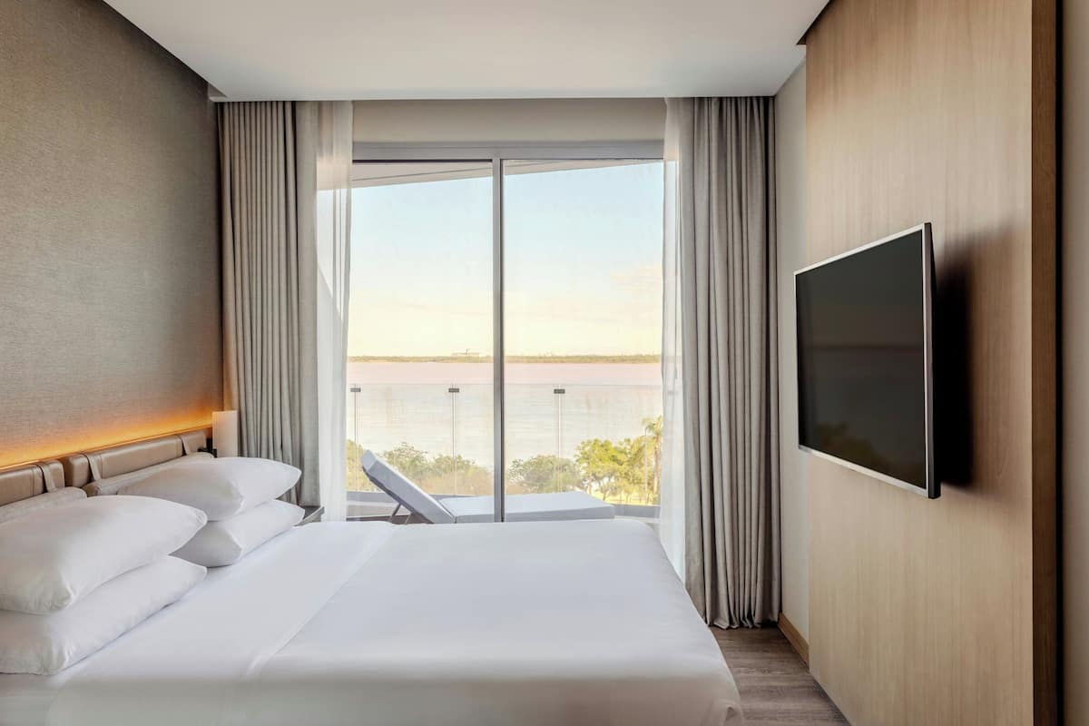 Premium-Suite, 1 Schlafzimmer, Flussblick (Balcony)