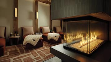 Bilik rawatan pasangan, sauna, tab panas, rawatan badan, aromaterapi