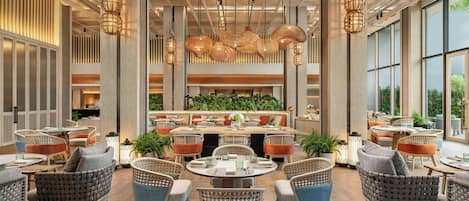 2 bars/lounges, poolside bar
