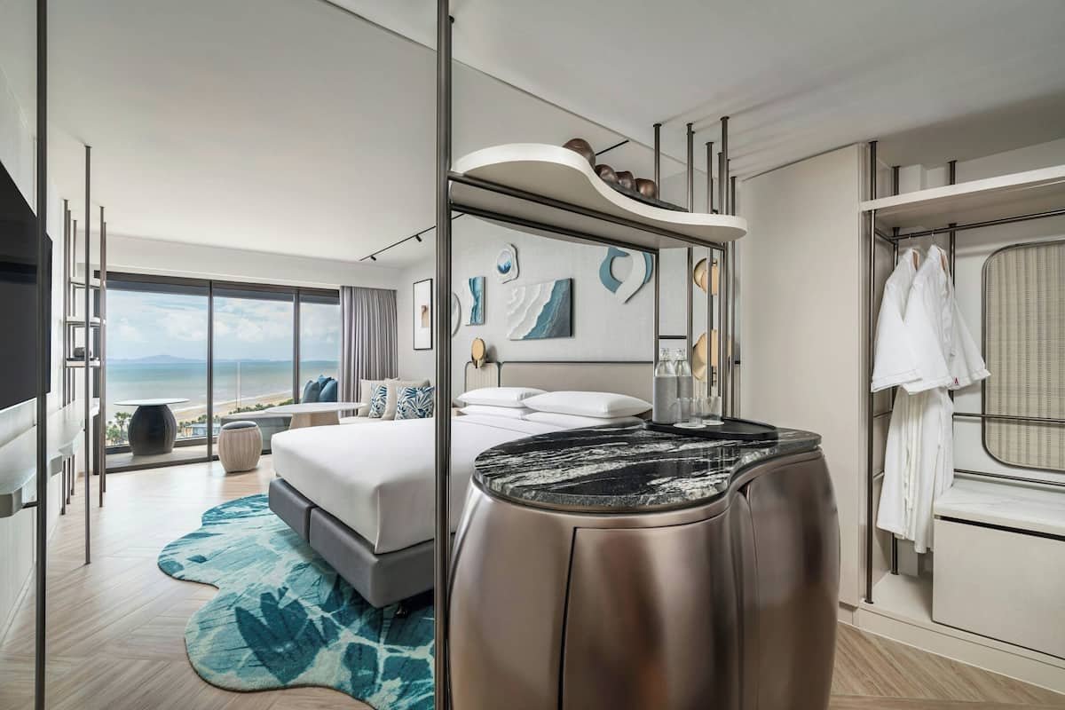 Chambre Premium, 1 trÚs grand lit, non-fumeurs, vue mer (Balcony) | Minibar, coffres-forts dans les chambres, chambres insonorisées
