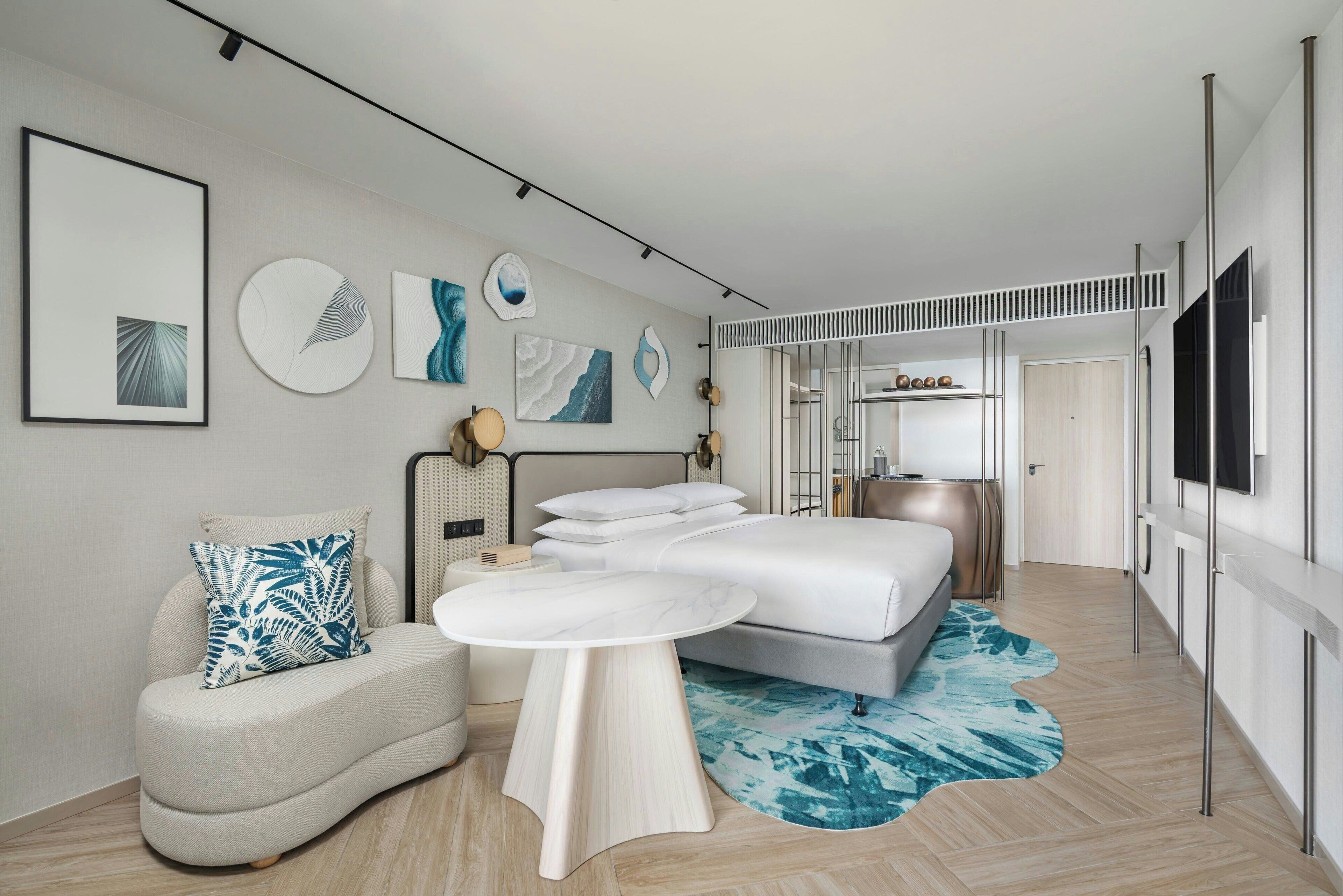 Deluxe Room, 1 King Bed