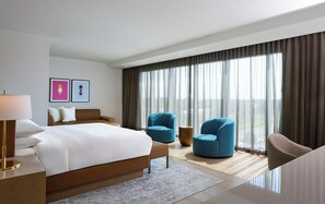 Junior Suite, 1 King Bed