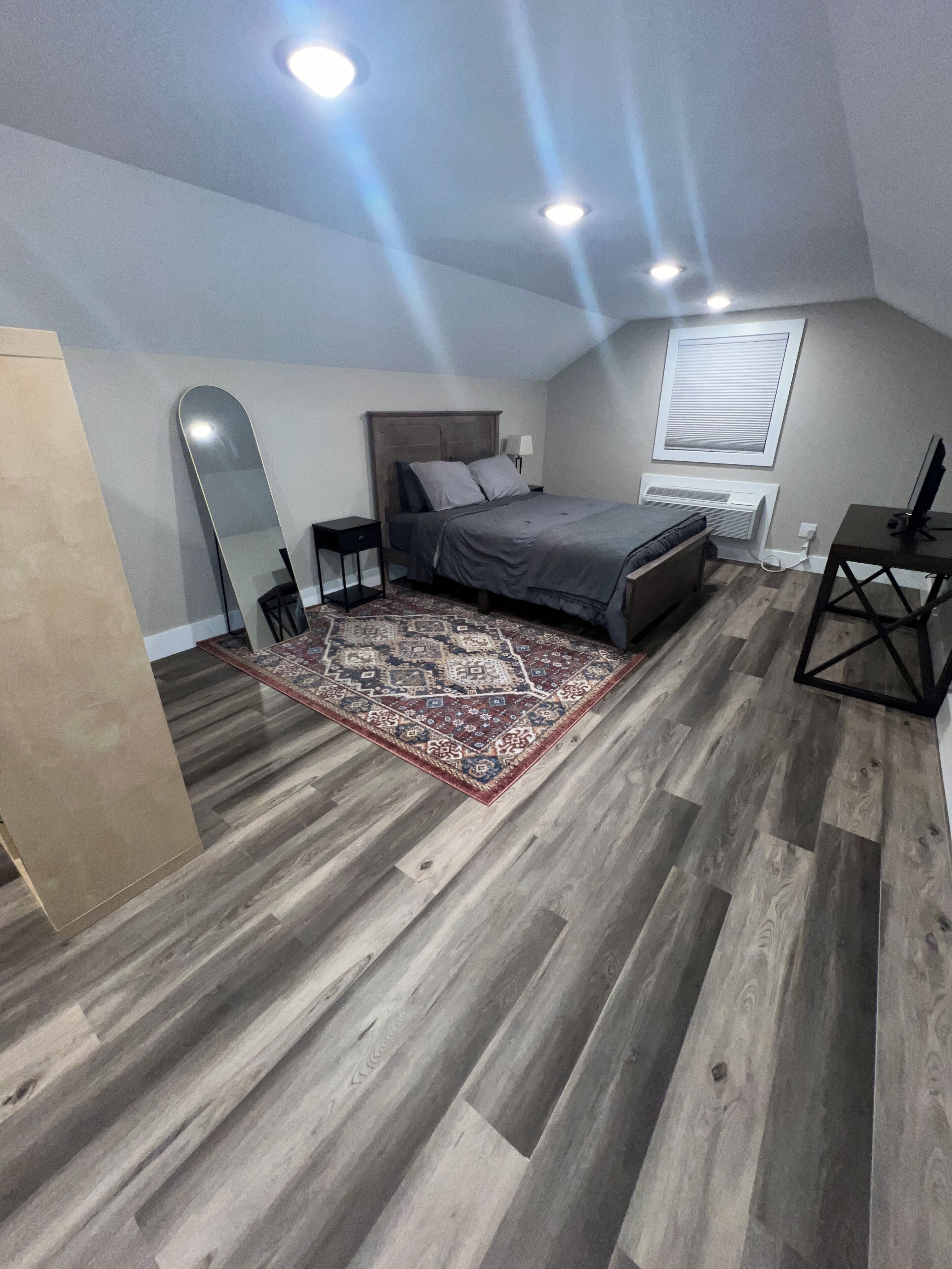 1 bedroom, desk, iron/ironing board, free WiFi