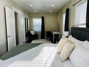 3 chambres, fer et planche à repasser, Wi-Fi gratuit, draps fournis